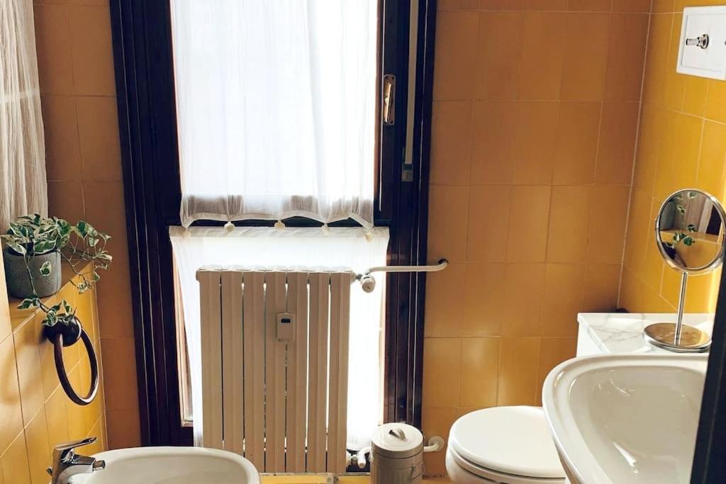 Location Strategica! -Mirochi Apartment- Bergamo Bagian luar foto