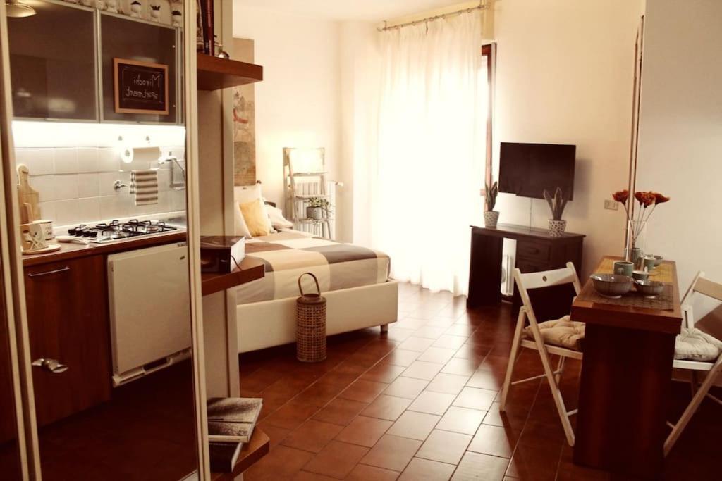 Location Strategica! -Mirochi Apartment- Bergamo Bagian luar foto