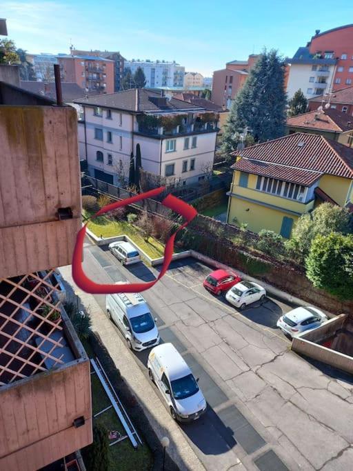 Location Strategica! -Mirochi Apartment- Bergamo Bagian luar foto